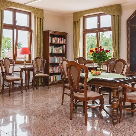 Domus Mater Hotel 3*