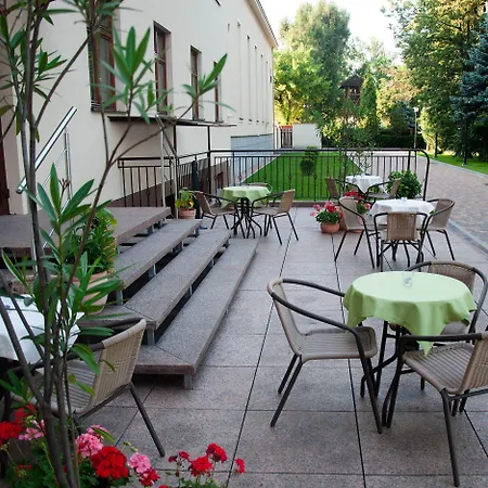 Hotel Domus Mater 3*