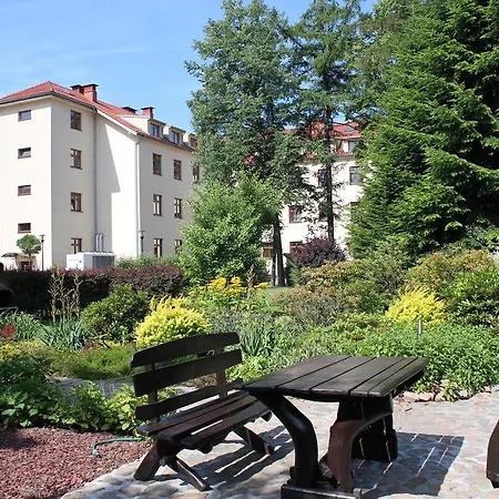 Hotel Domus Mater 3*