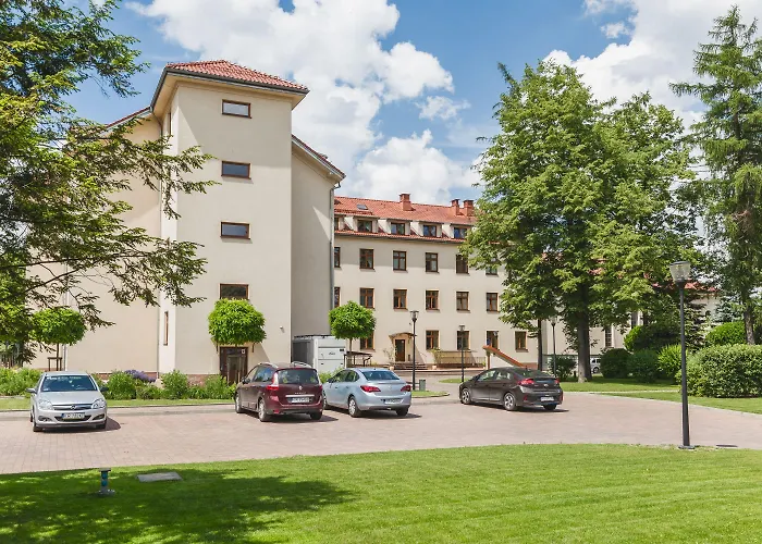 Hotel Domus Mater 3*